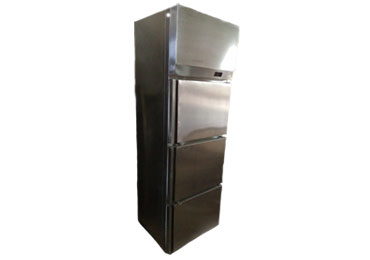 Three door vertical refrigerator